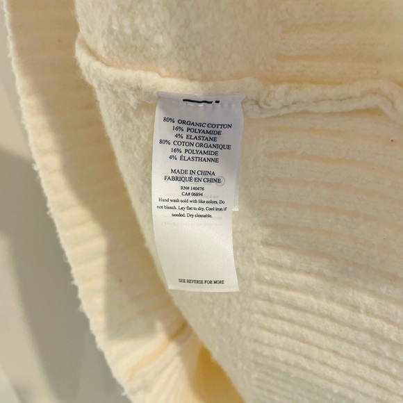 Faherty Varsity V-Neck Sweater in Cream size Small - Picture 8 of 11